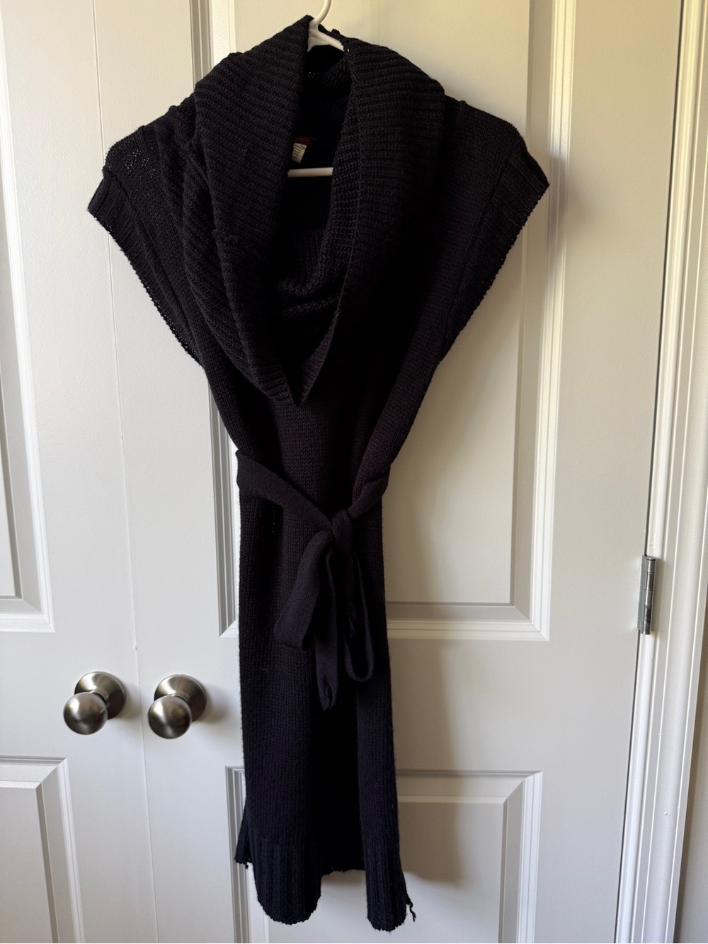 Black Knit Sleeveless Shawl Cardigan with Belt